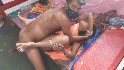 Sobha rani: Гаряча новоспечена бхабі отримує кремпай від Jeth Ji в її будинку Оуена, хінді секс відео