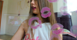 Rarible Diamond: Pocałunki i znak szminki