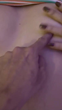 Apa yang Anda Tunggu? Ayo entot lubangku dong, video tante seksi amatir