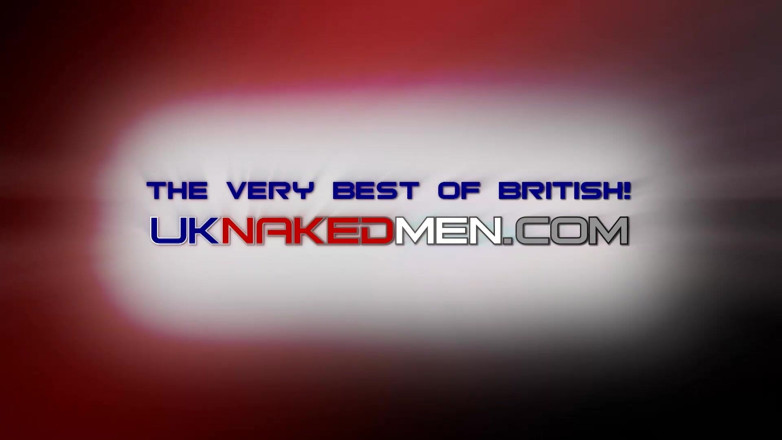 UK Naked Men: In het rood