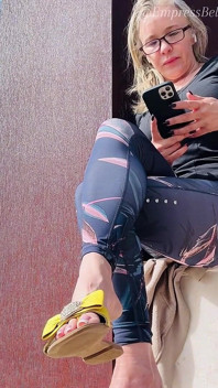 Shoeplay and Dangling From Empressbellasadica in Public