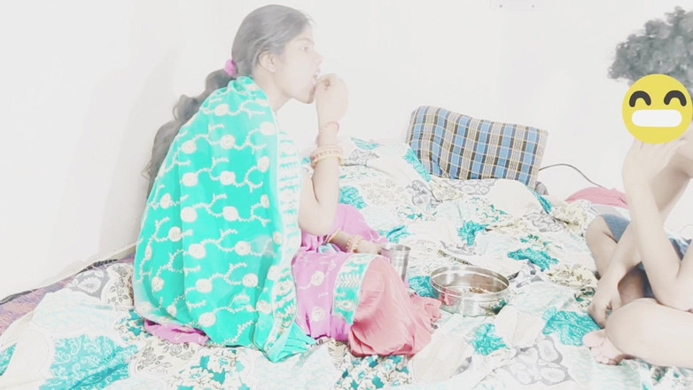 Vija: 방에서 섹스하는 Deshi 비디오 풀 마스티 의붓여친. XXX 비디오 마을 소녀 섹스 비디오