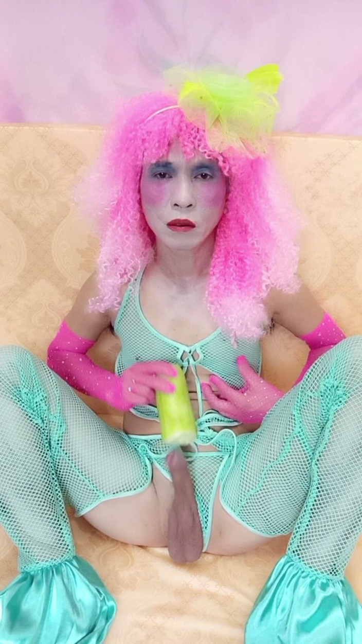 nguyen dang thien tri: Oanh le transgender seksi kıyafetler giyiyor porno cucu çok fazla zevk