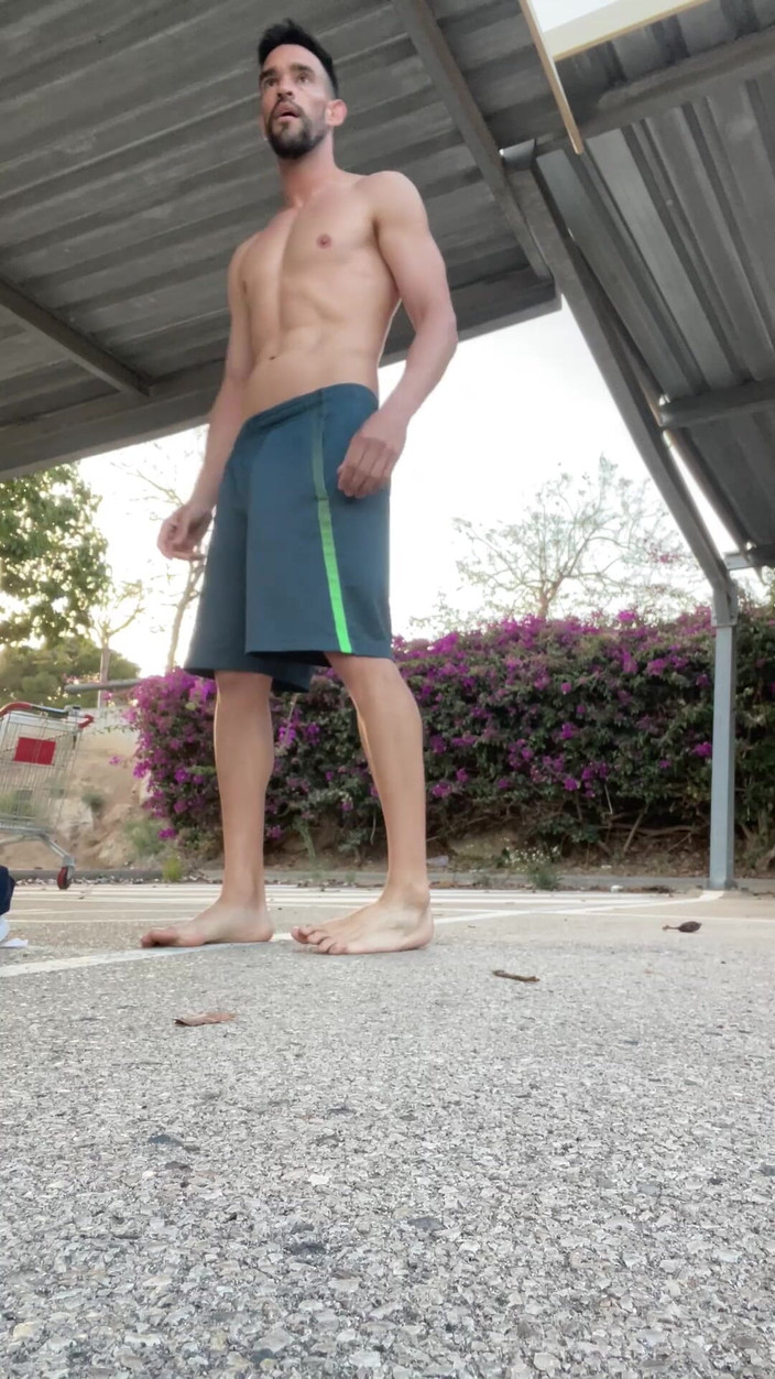 Paul Williams: मैं सुपरमार्केट की पार्किंग में नग्न पकड़ा गया था