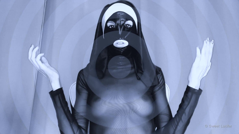 Rebecca Diamante: Jeptiška okouzlující prsa