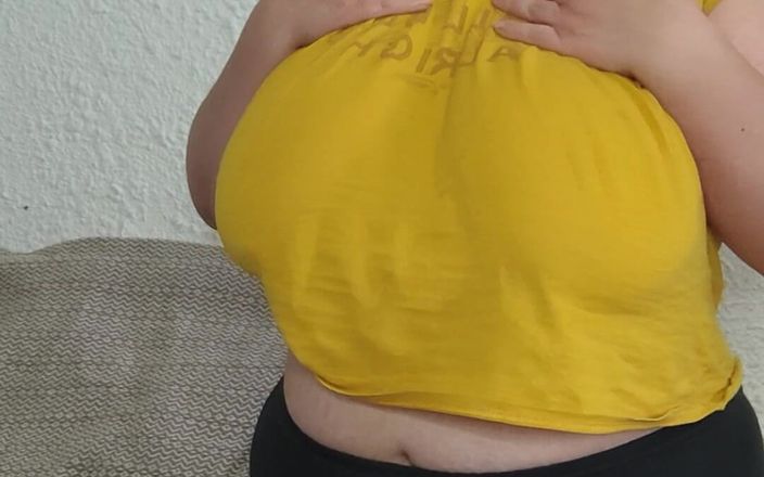 Lelali Pie: Crezi că meriți țâțele alea mari?