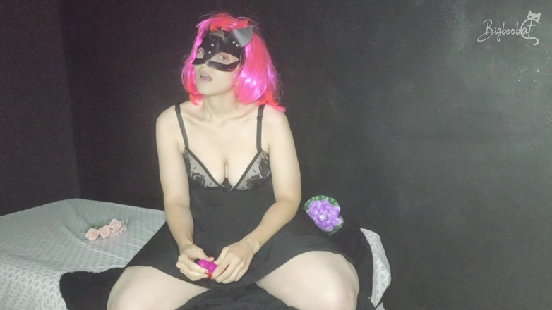 Big boob cat: Ciao, sono la Gattina dei Tuoi Sogni. Vuoi giocare con...