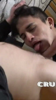 Latio Twink Kfucked Raw przez Straight