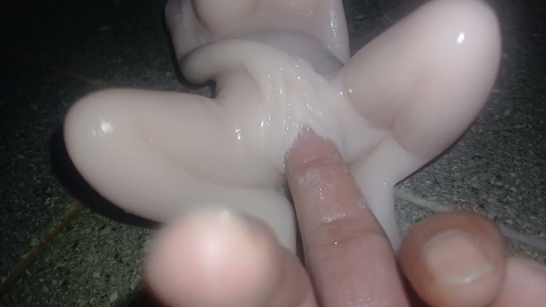 LunaDesire: Shake Pussy Doll Narrow Pussy