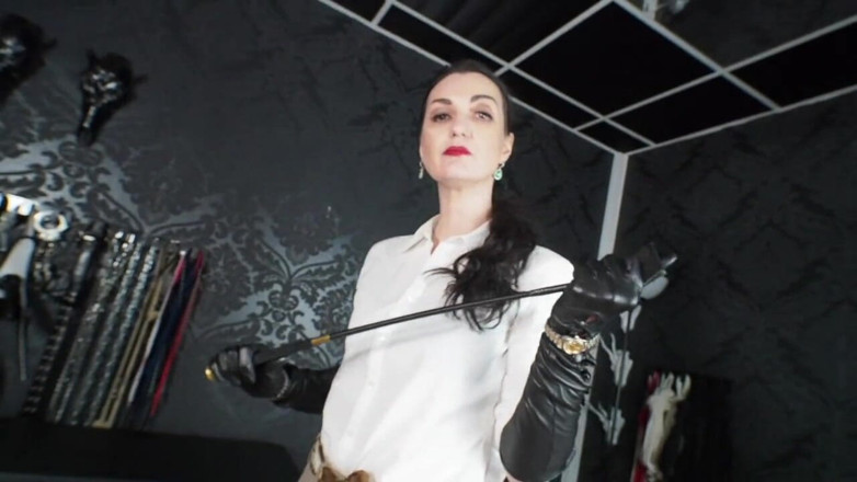 Lady Victoria Valente: JOI game for my stable boy: kiss my jodhpurs ass...