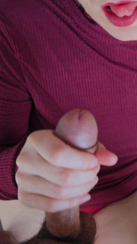 Obrovský výstřik přímo na můj nový top!