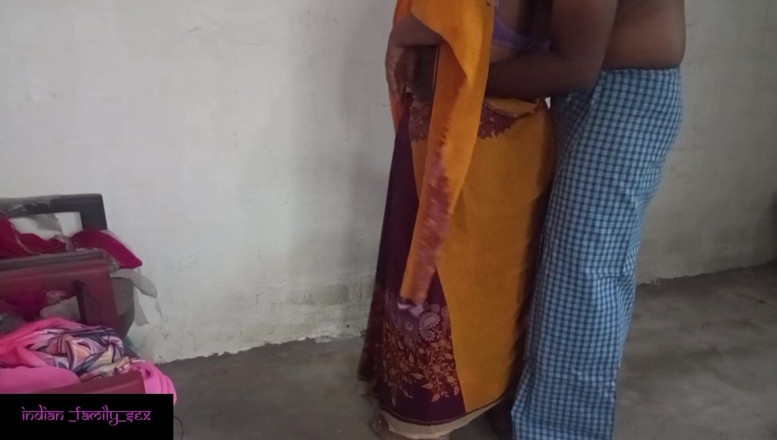 Indian IFS: 妻が家にいないときにメイドを犯すテルグ語オーディオ