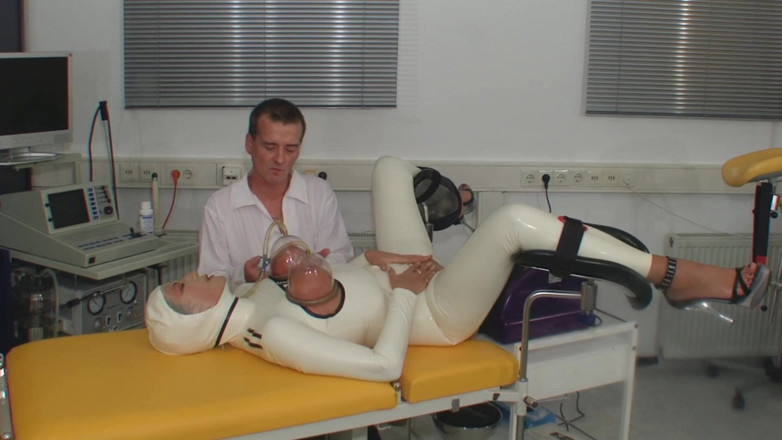 Rubber & Clinic Studio - 1ATOYS: Мрія химерної трах-машини