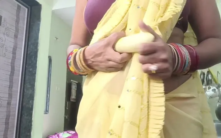 Aliases: Kitchen Cooking Hot Bhabhi Sexaudio