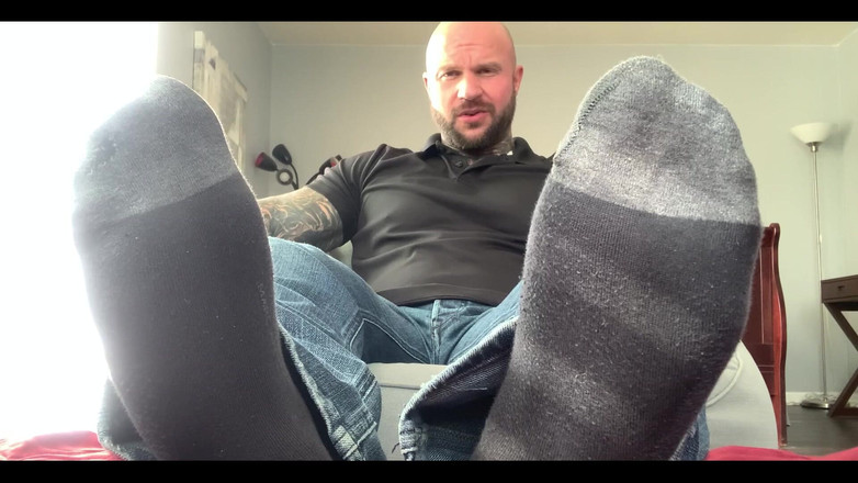 Jasons feet: 今天我的脚在工作一整天都痒得很厉害