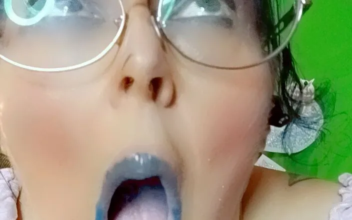 HerculesnVENUS: Sexdoll Trailer Trash Whore Takes 10 Inches N More