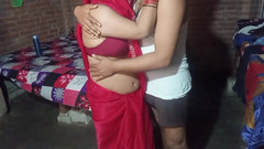 Manjushukla: Laal Sari Me Bhabhi Ji vypadá velmi žhavě a sexy.