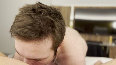 Mart_the_cat: Je Le Suce Et Le Laisse Utiliser Mon Cul