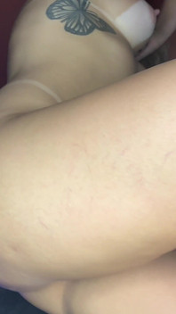 My Neighbor Took a Shower, Washed Her Pussy, and Asked Me to Fill Her with Cum.