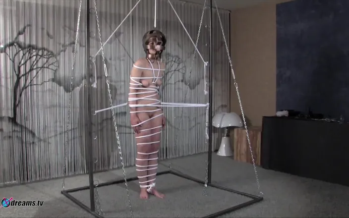 XdreamsTV: Sophia Rope Bondage and Bitter Humiliation