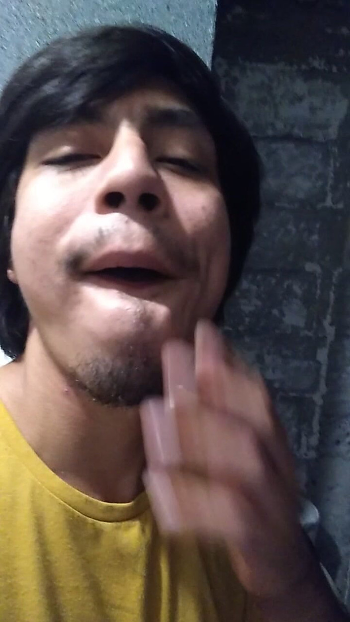 AlexAlejandro13: Я развлекаю тебя моим членом