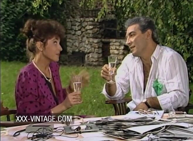 XXX-Vintage: Klasik fotoğraf çekimi gerçekten seksi