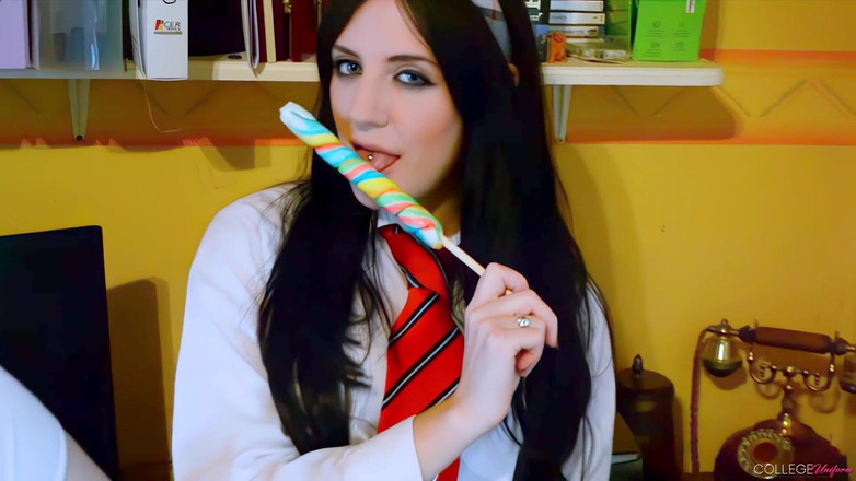 College Uniform: Video De Colegiala Caliente Con Samantha Bentley