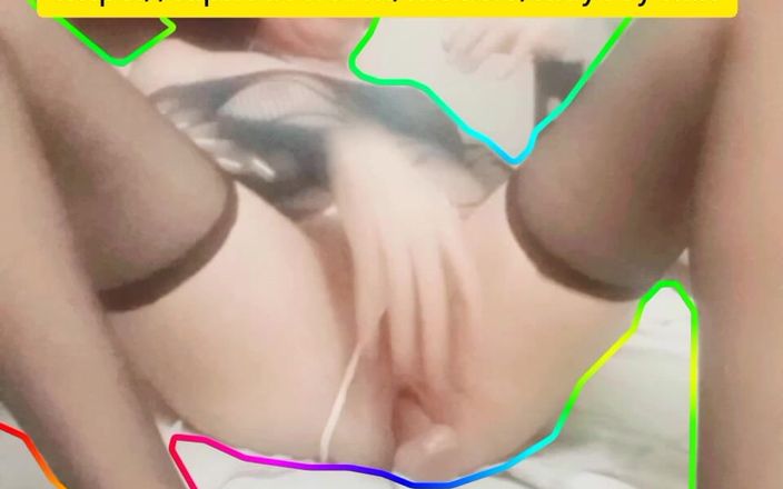 Ladyboy Karl: ディルドは私を狂わせる
