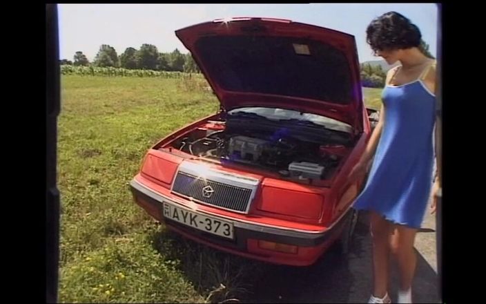 MMV films - The Original: Vintage trojka s dvojitou penetrací a výstřikem do úst od dvou...