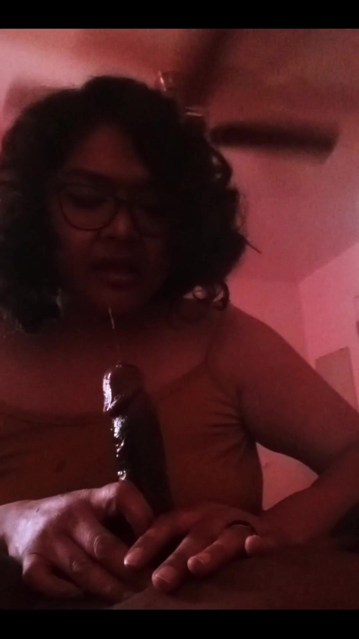 DeesDeepThroat: Pijat sore-sore yang nakal