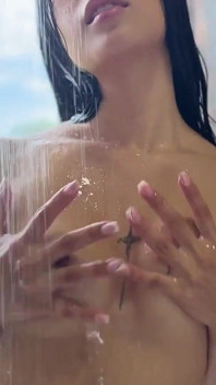 Camila Mendez Masturbating in the Shower!