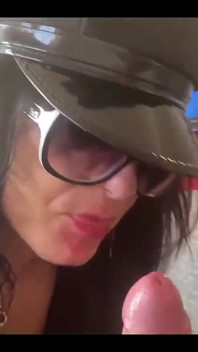 Milfycalla Compilação - Sexo fetiche, boquetes, jaquetas para baixo, peles e botas sensuais - 1i Preparei uma compilação de My ...