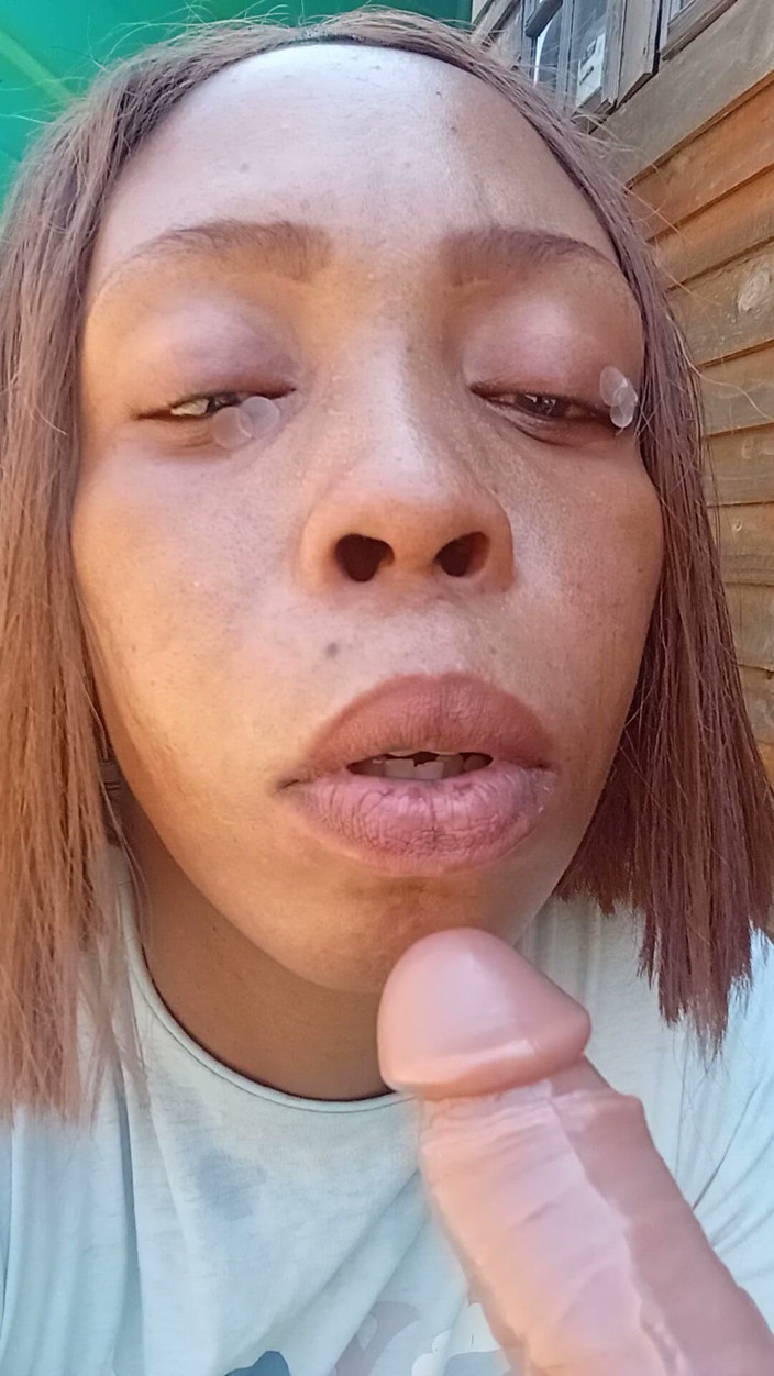 AnalEbony: Face Fetish, Lip Ferish, Extreme Close-up Countdown to Cum.