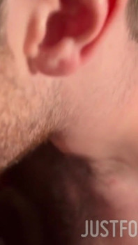 Facciamolo succhiare fino a quando non vengo