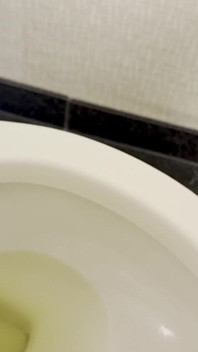 White Guy Wants to Pee on You