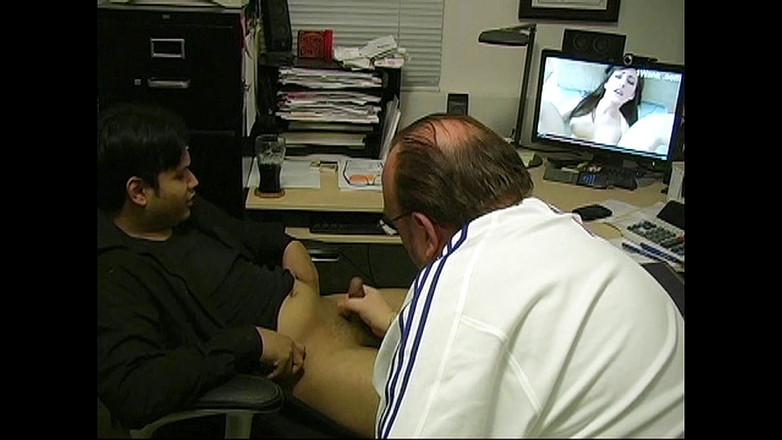 The Great Canadian Male: Une explosion du passé - Leon