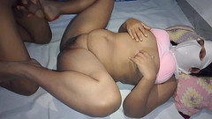 Js Creator: 来自服装的漂亮女孩操她的朋友