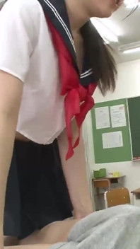 I Went to a New Massage Parlour Owned by This Demon… Now I Get It Vol. 1
