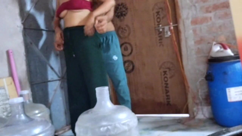 Fantacycutting: Desi Stepsister