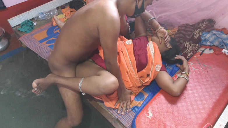 Sobha rani: První výměna indické manželky Sex. Šukej moji manželku