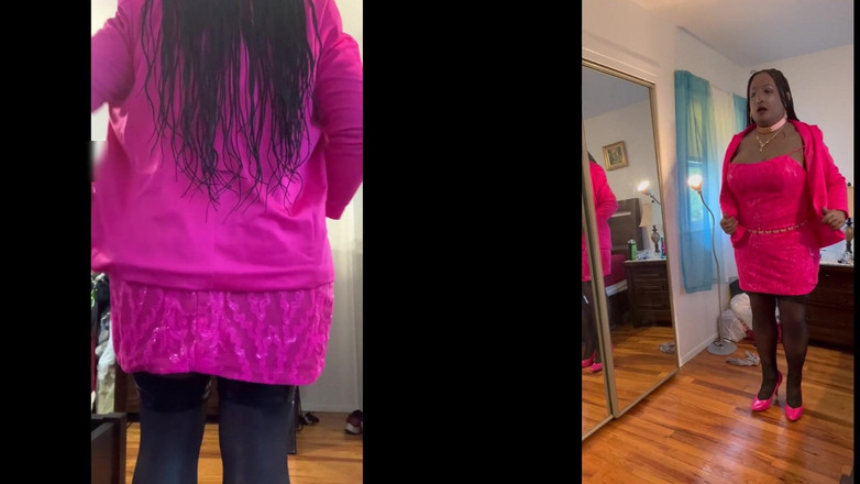 Deanna Doll: Zwarte babe Danae in roze glitter minijurk wrijft over haar...