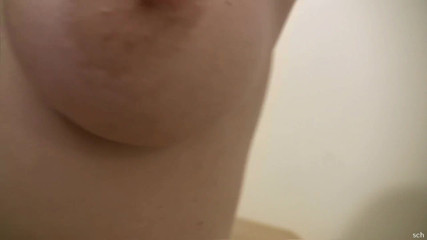 Hard raw sex: Peituda loira cavalga pau