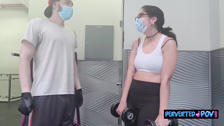 Perverted POV: Onlyfans model gets content from guy at gym