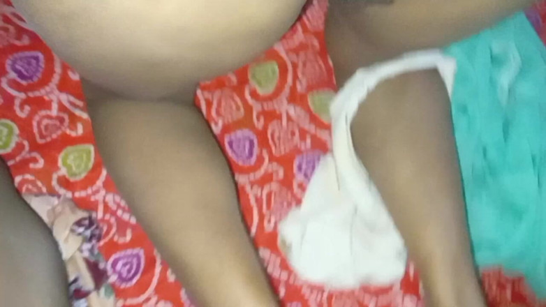 Bengaliauntykichut: The Neighbor's Boy Came in the Morning