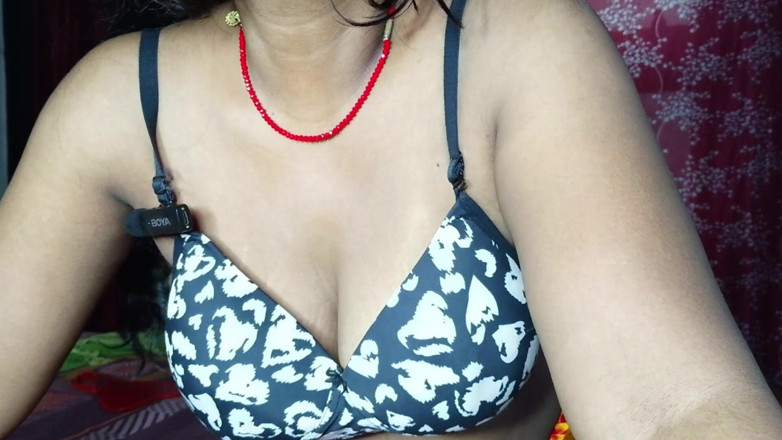 Raj pallvi: Asian Village Housewife Sex Video