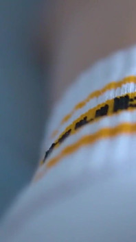 ลองเสื้อผ้าเมอร์ชเซ็กซี่ในชุดชั้นใน | ภาพเบื้องหลังสุดพิเศษ!