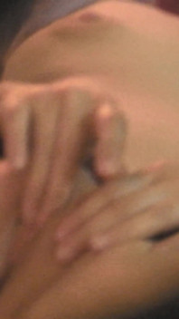 Sex tape - la milf bollente si masturba