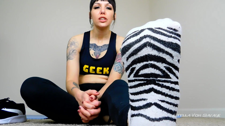 Stella Von Savage: Post Workout Sweaty Feet JOI &amp; Countdown