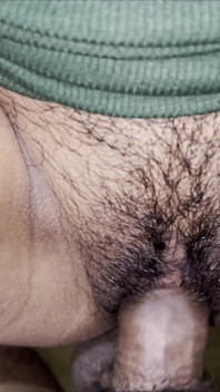 Sexy indická desi vesnická služka šuká se šéfem v ložnici