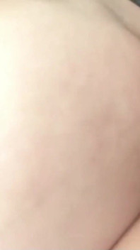 Bionda sexy trans scopa ragazzina arrapata nella figa stretta